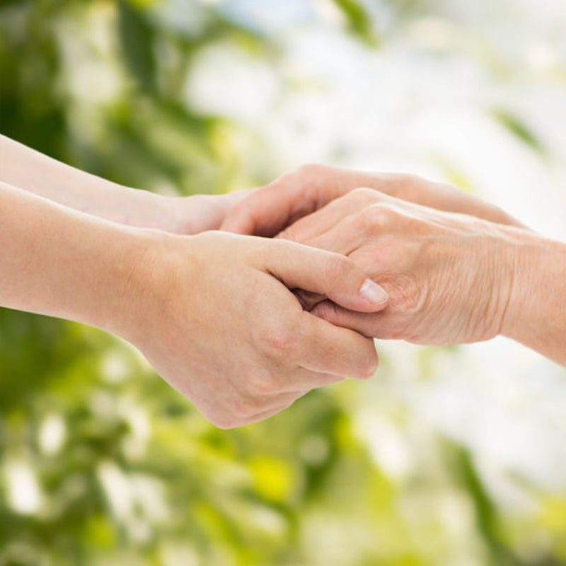 Mitä on ihon hormonaalinen ikääntyminen? - Näin 60-vuotiaan ihoa kannattaa hoitaa