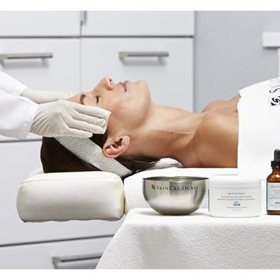Lahjakortti Skinceuticals-kuorintaan
